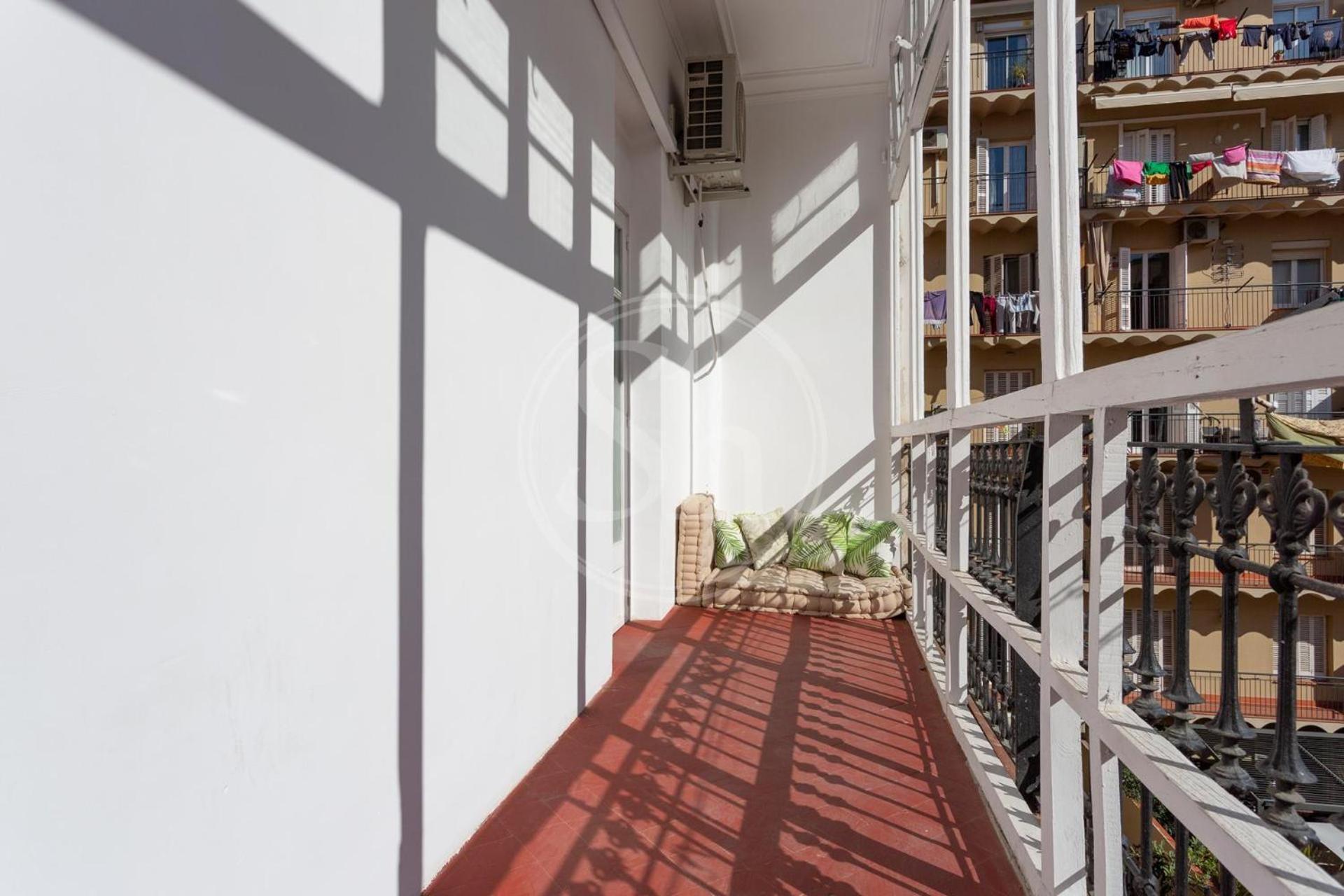 Centrico Familiar Apartment Barcelona