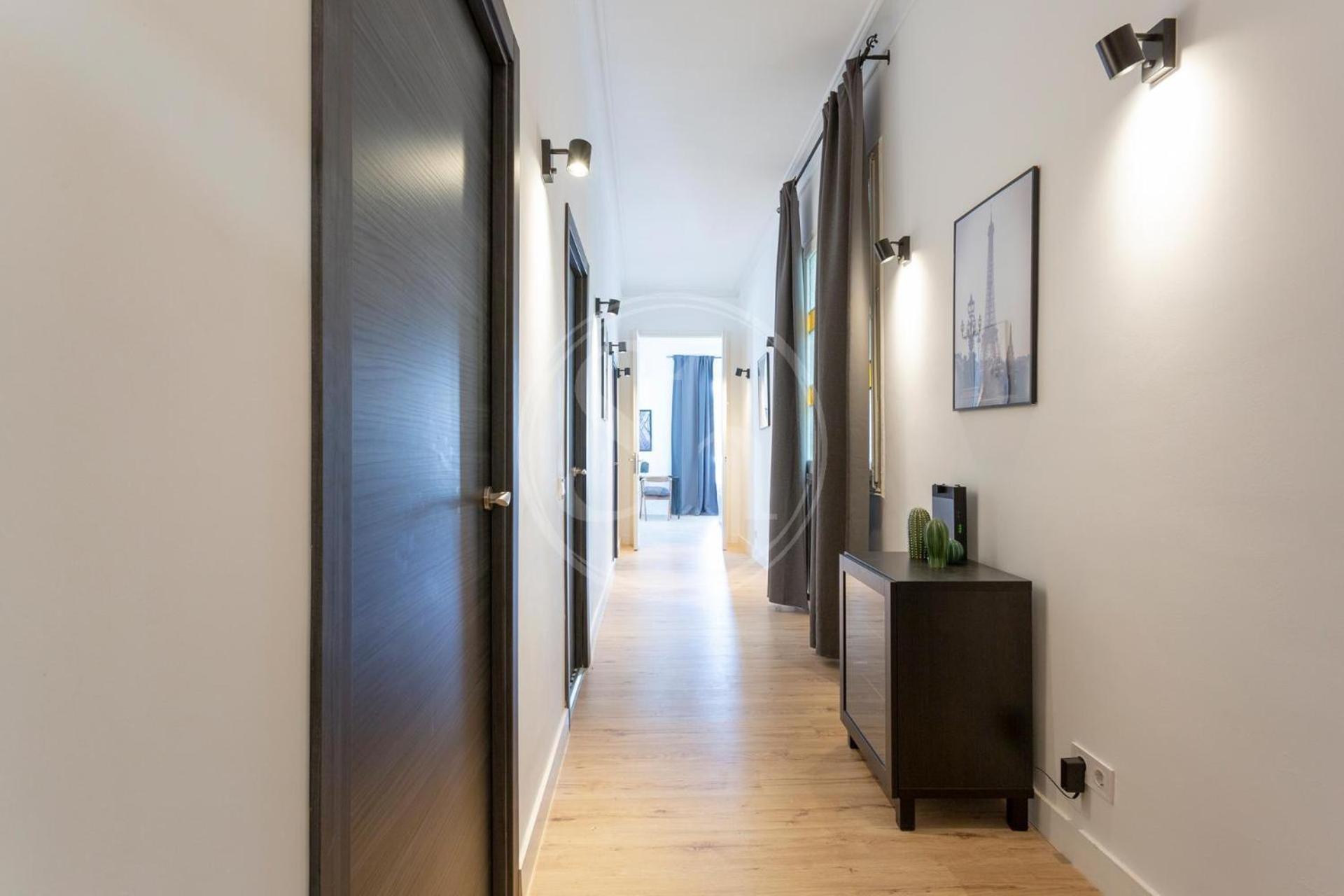 Centrico Familiar Apartment Barcelona